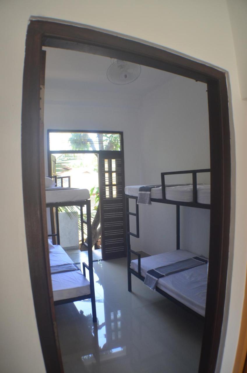 Steps Backpackers Hostel コロンボ エクステリア 写真